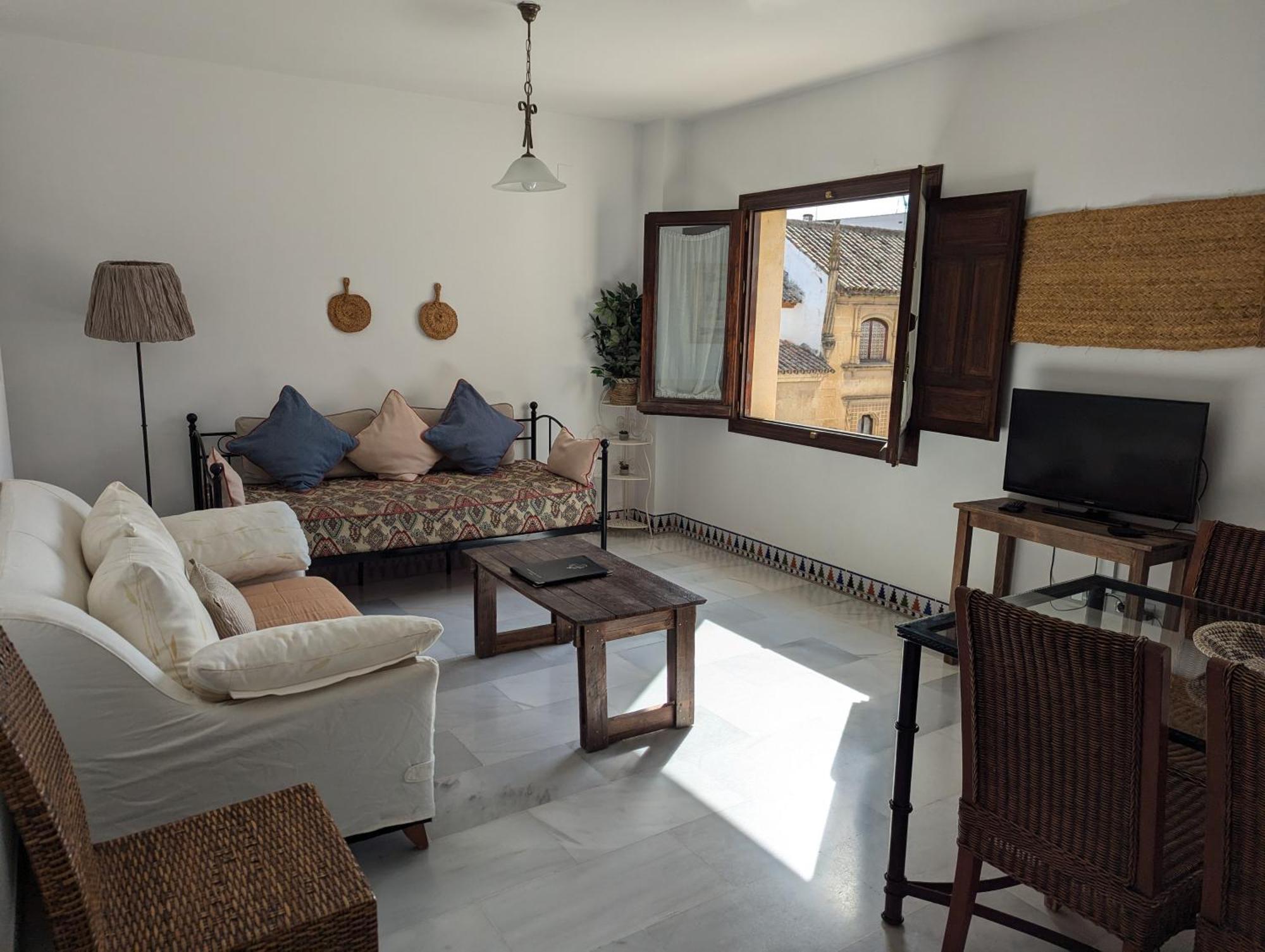 Apartamentos Plaza Cordoba Luaran gambar