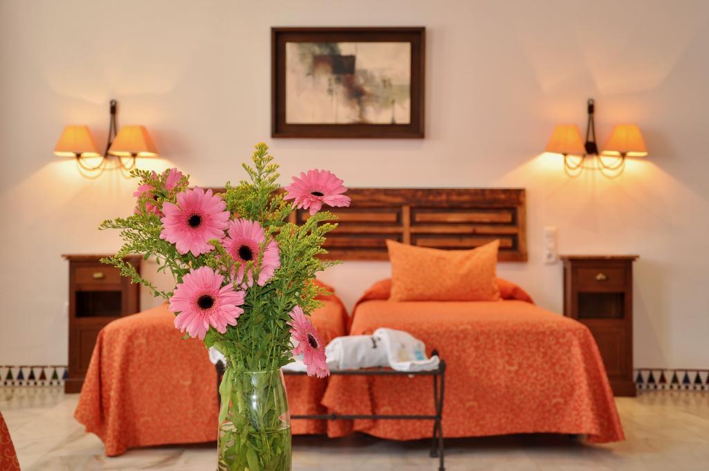 Apartamentos Plaza Cordoba Luaran gambar