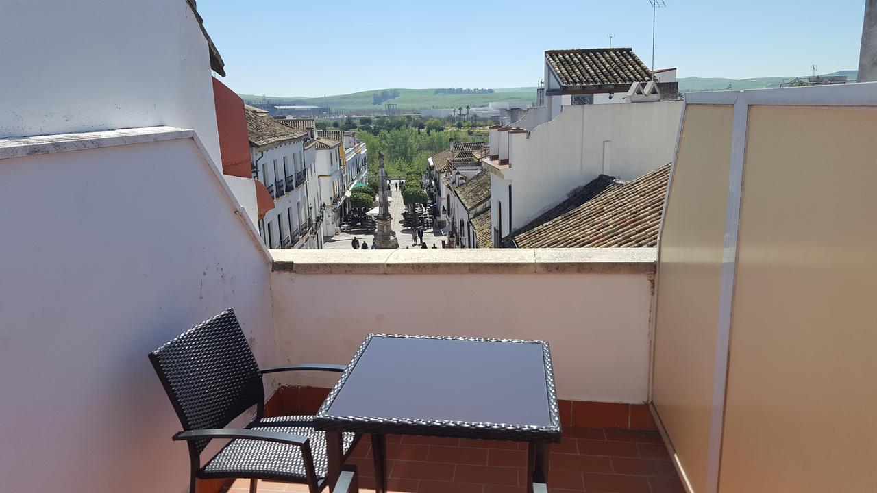 Apartamentos Plaza Cordoba Luaran gambar